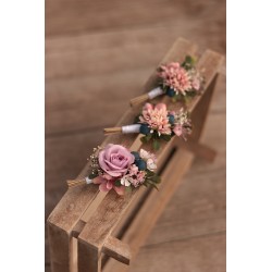 Flower groom's boutonniere, corsage