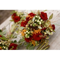 Autumn wedding bridal bouquet