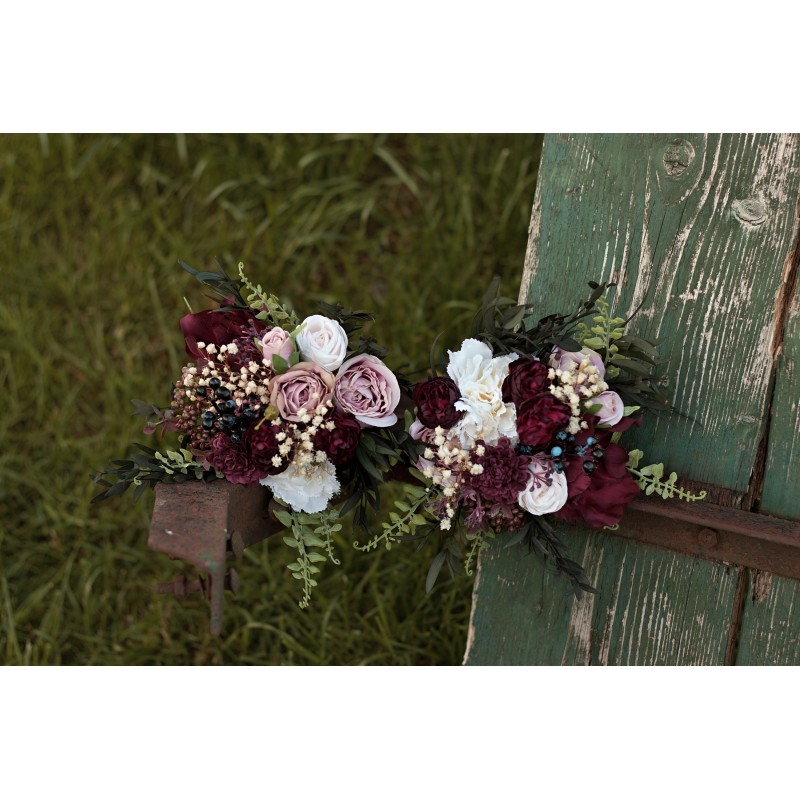 Witness, bridesmaid and mothers autumn wedding bouquet