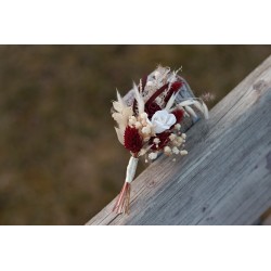 Flower groom's boutonniere, corsage