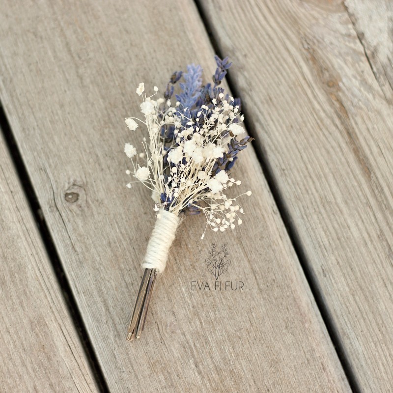 Flower groom's boutonniere, corsage