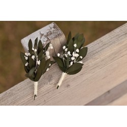 Flower groom's boutonniere, corsage